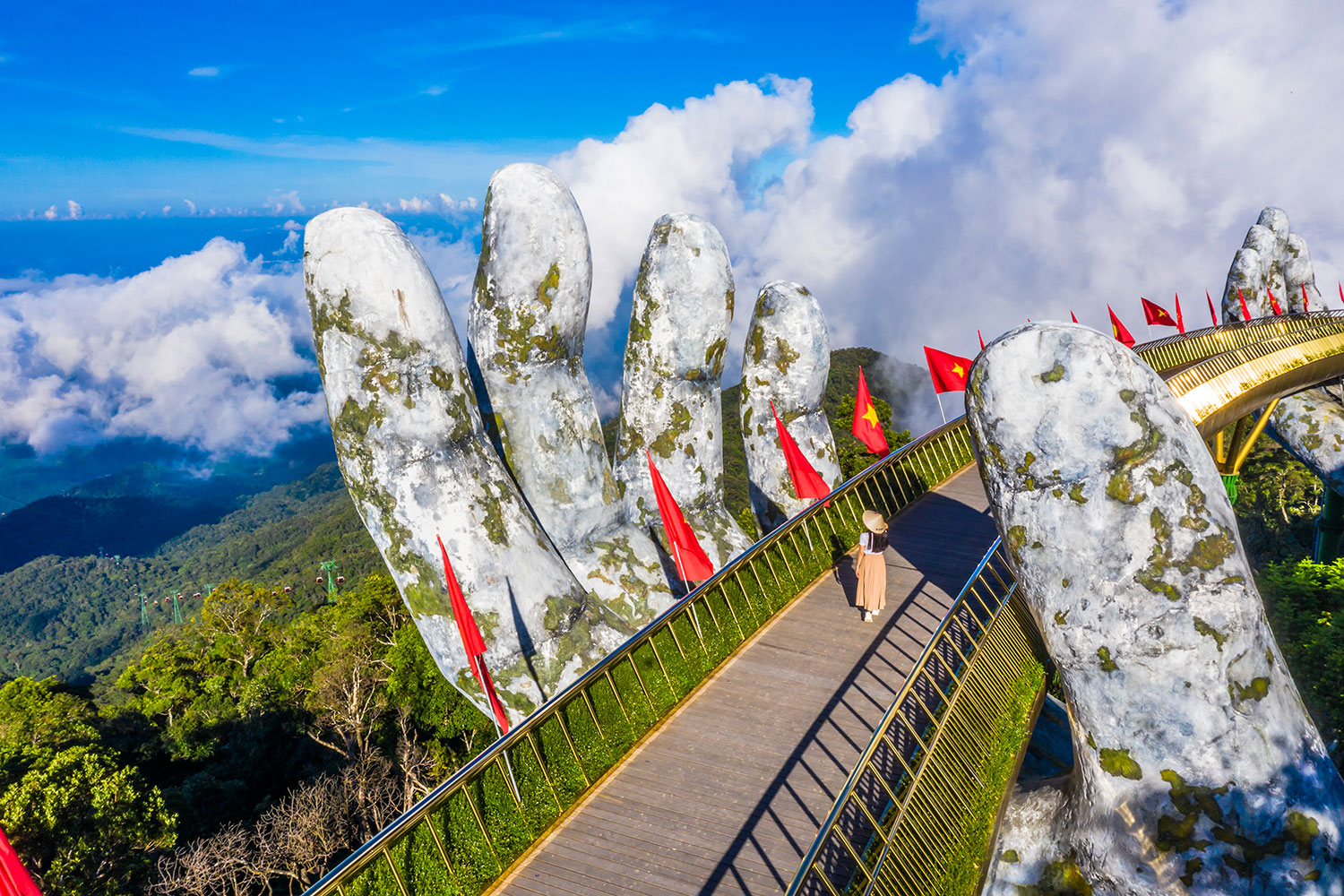 Golden Bridge & Ba Na Hills 1 day Tour from Da Nang, Hoi An