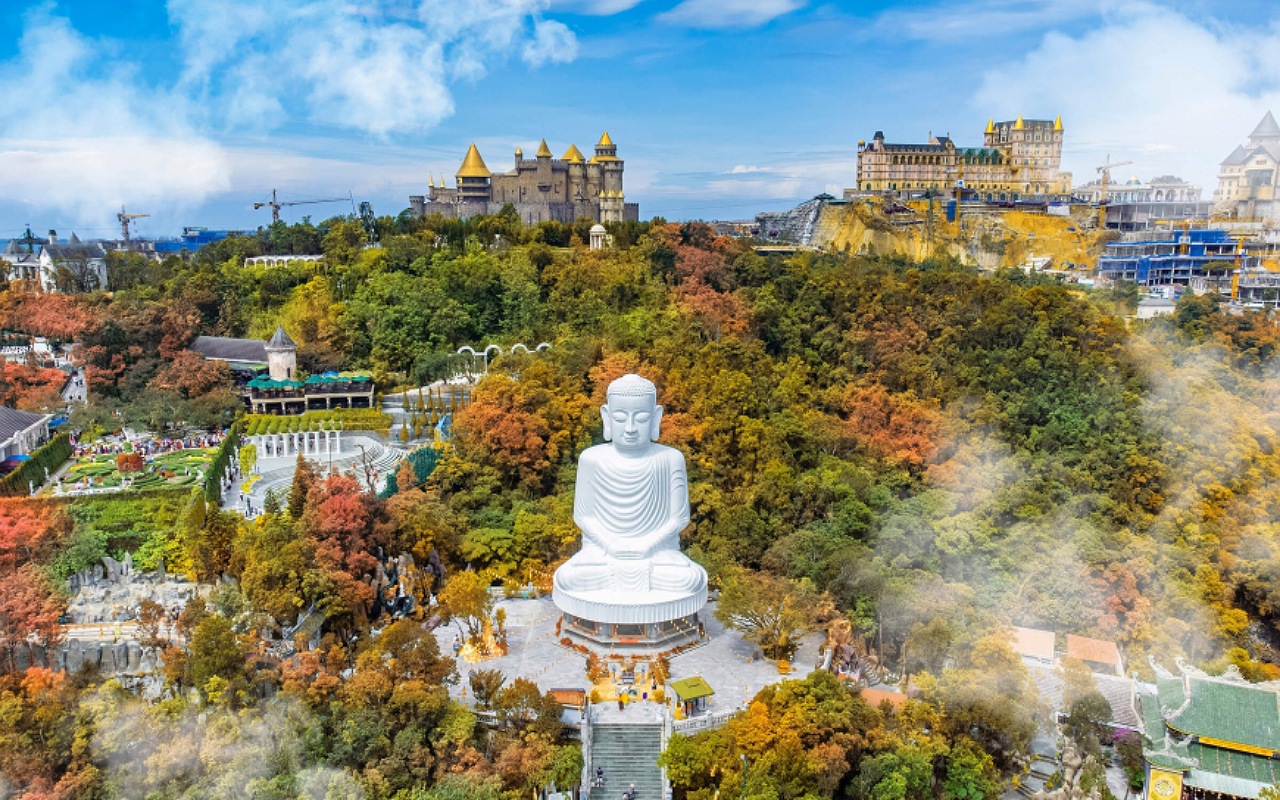 Golden Bridge & Ba Na Hills 1 day Tour from Da Nang, Hoi An