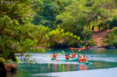 Swimming, Cave exploration, Zipline, Mud bath, Kayaking in Phong Nha Ke Bang