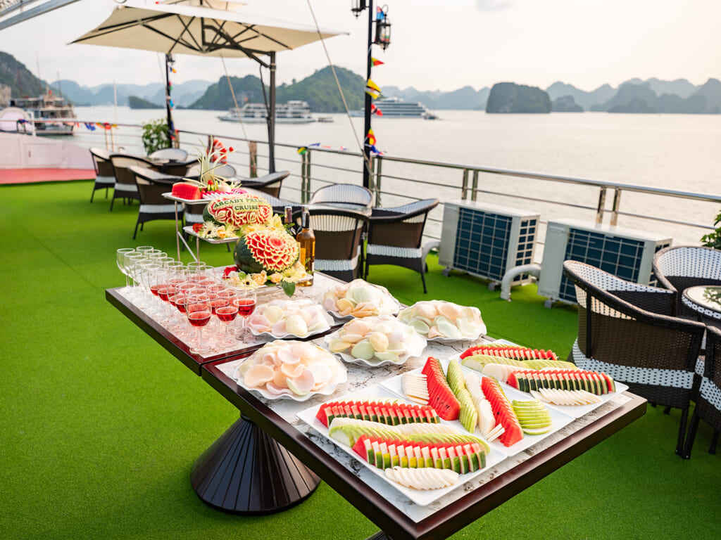 Ha Long Bay Premium Cruise 1 day tour