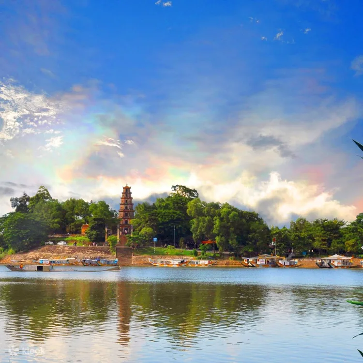 Hue Imperial City via Hai Van Pass Daily small group 1 DayTour
