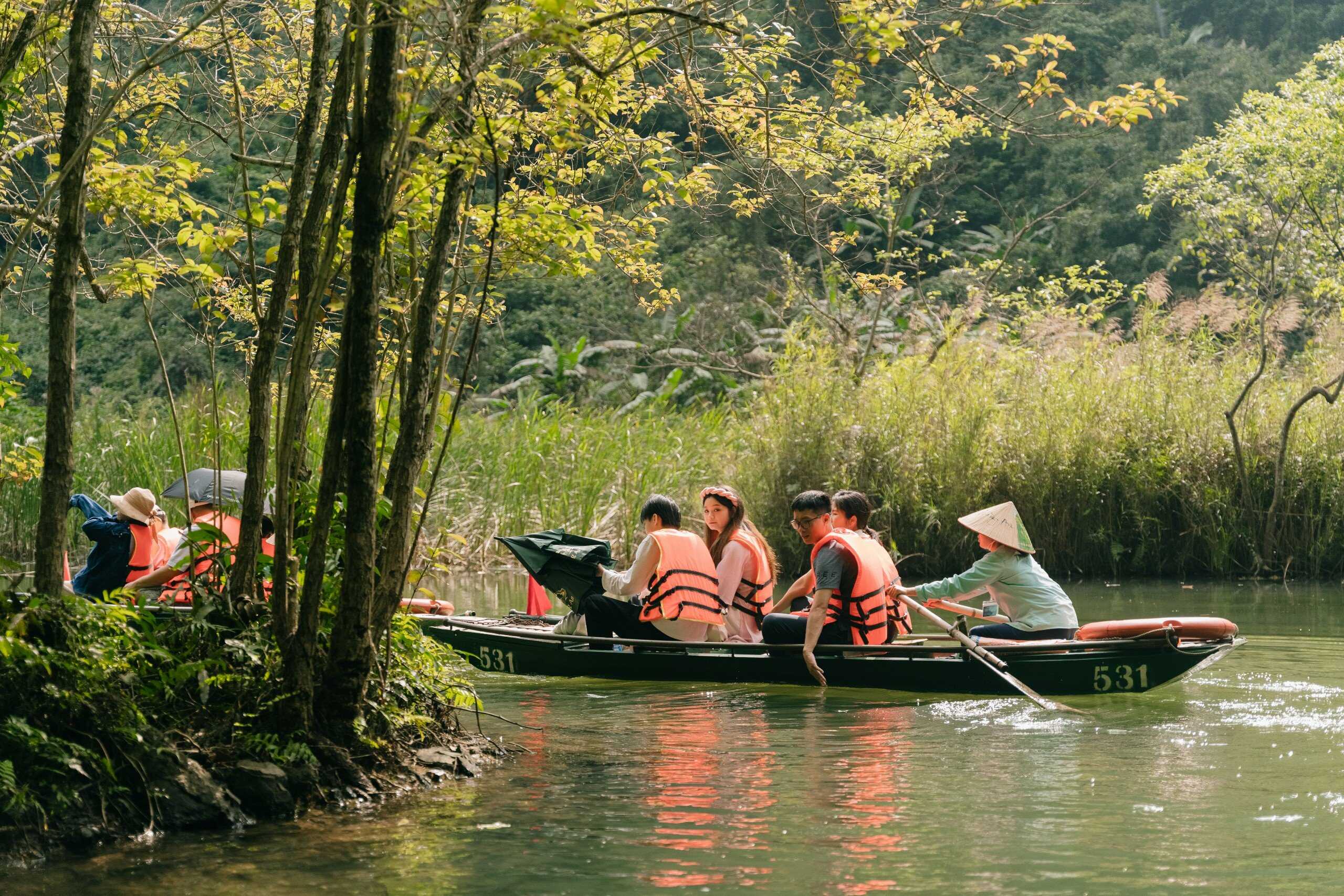 Private  Bai Dinh Pagoda - Trang An Tour